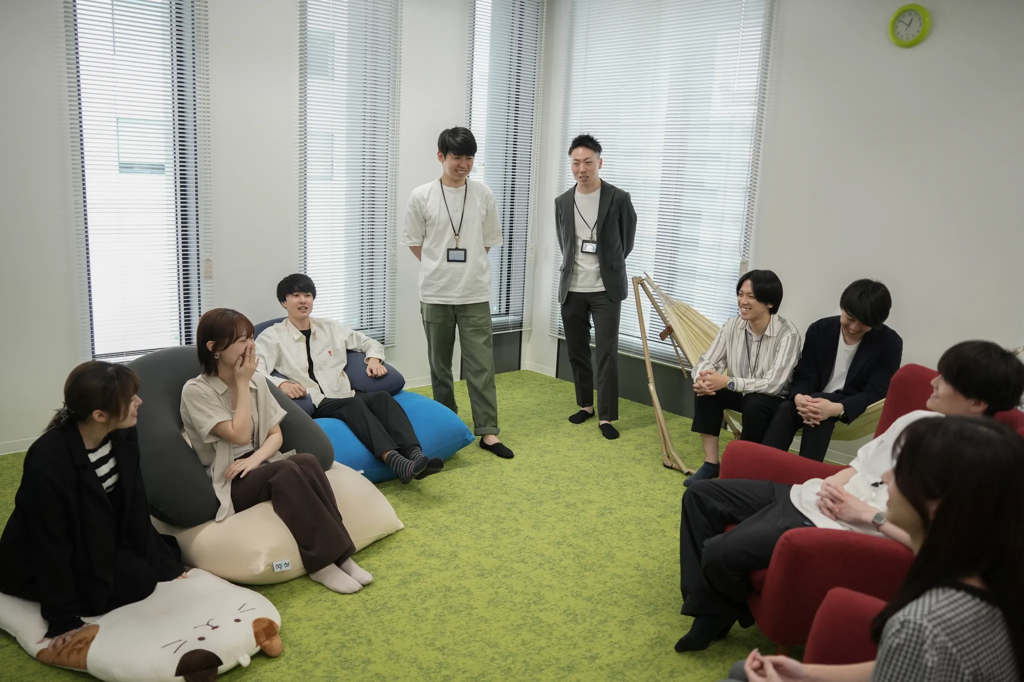 【 バリュー】
**①　プロフェショナルでいよう**
**②　誠実で透明性高くいよう**

**③　全力で向き合おう**
**④　チャレンジ精神をもとう**
**⑤　みんなでHappyになろう**