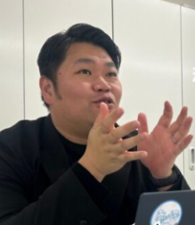 株式会社ナリコマホールディングスメインアイコン