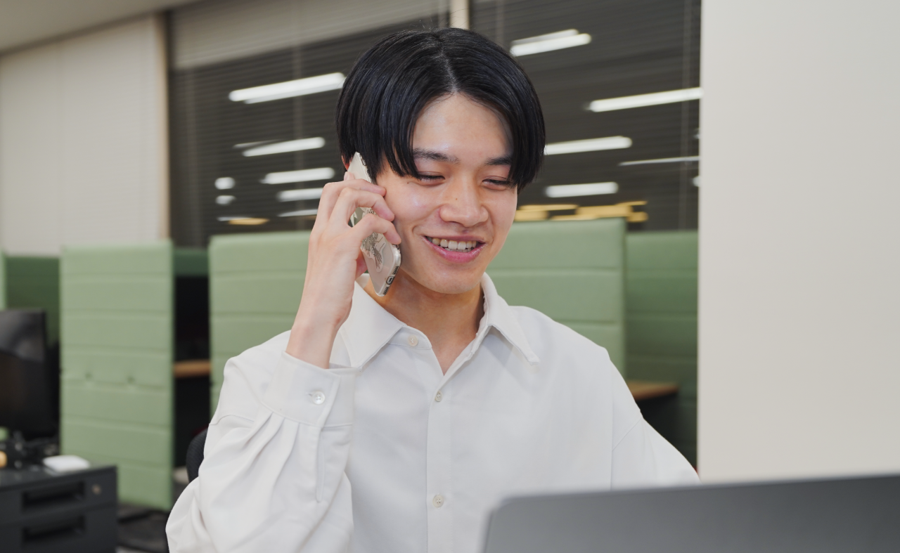 建設業界全体のアップデートを目指してきた私たちは現在、製造業、物流業界、小売業界などなど、様々な業界に対してアプローチの幅を拡げています。