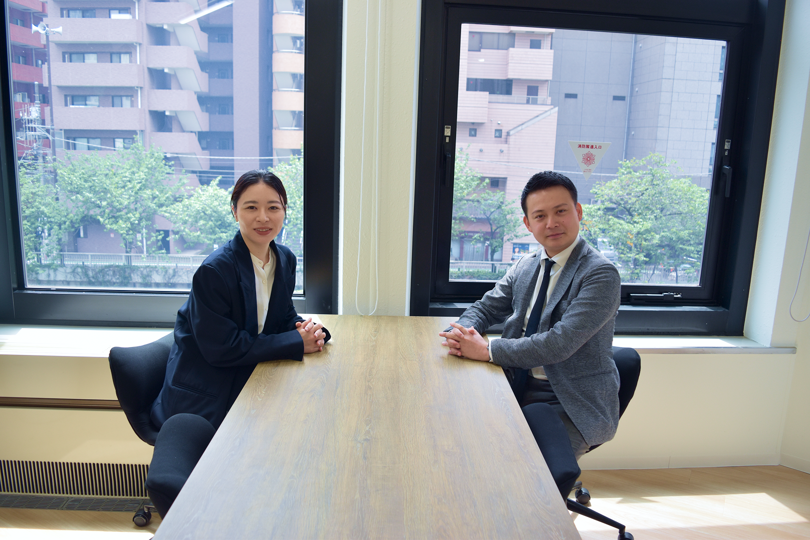 頑張った人が報われる企業にすべく、インセンティブの制度を明文化。売上成績に応じて社員に還元している。