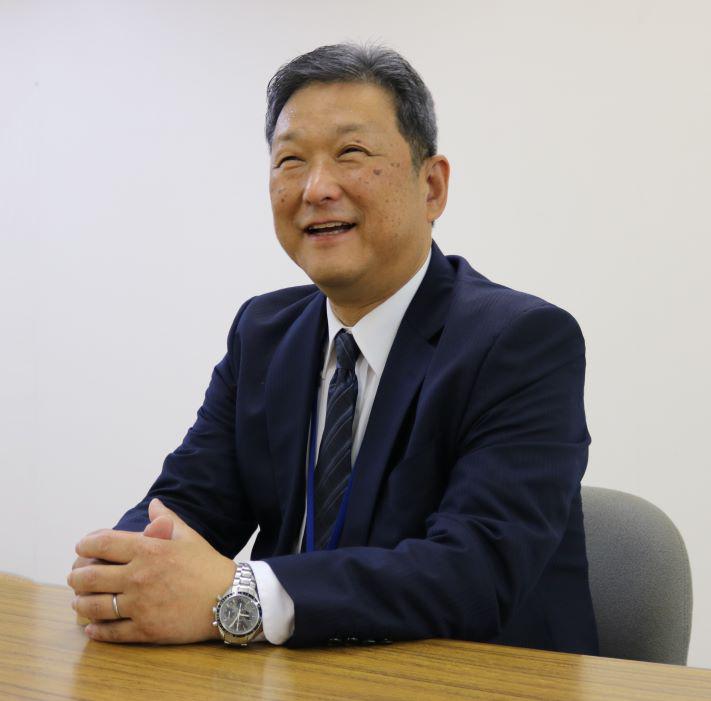 代表の塩田です。