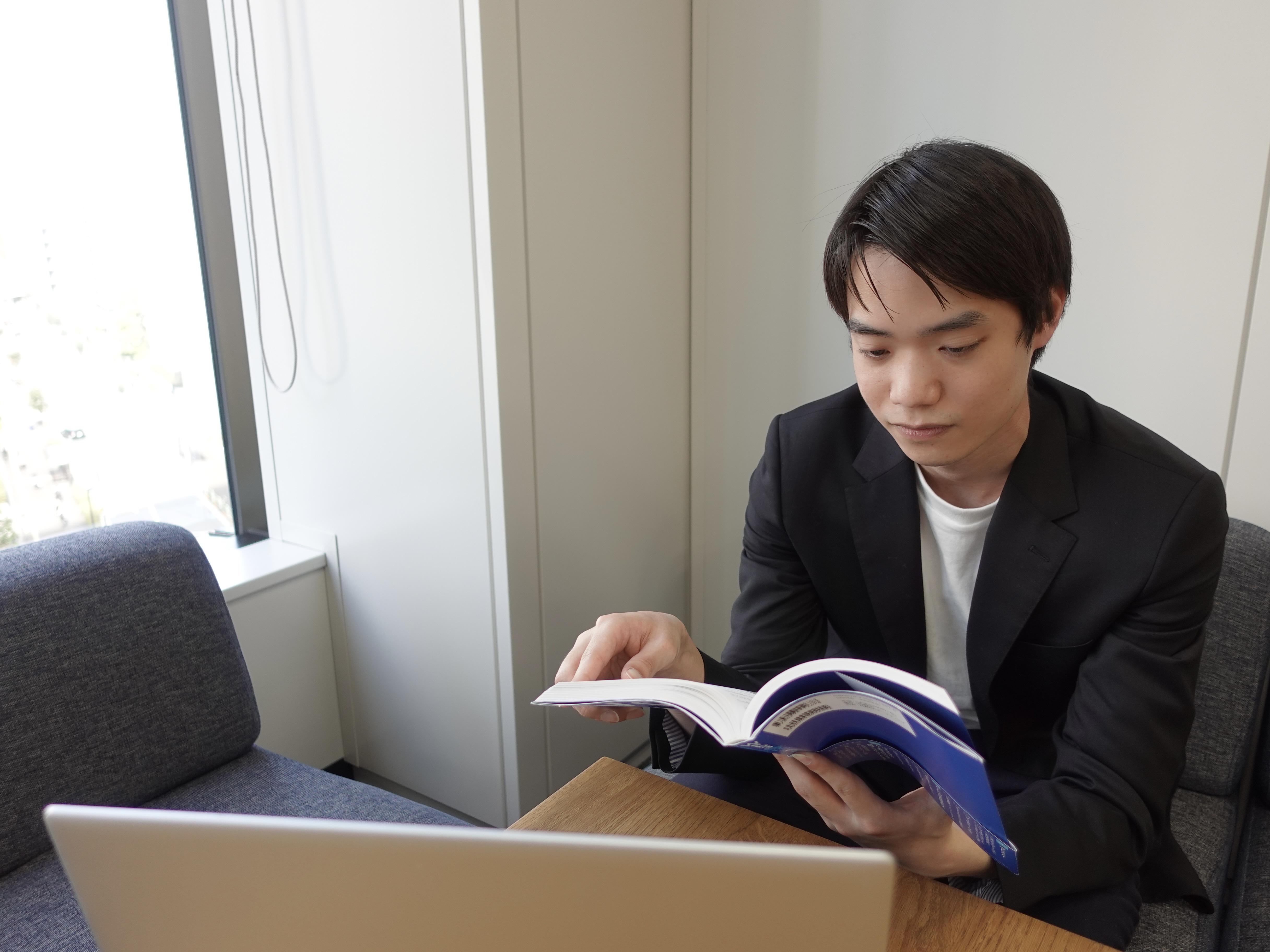 お客様の要望に100%こたえるために、最適な技術を選定し、これまでの技術以外もどんどん取り入れていくことで、結果として会社全体の更なる技術力向上に繋がります。