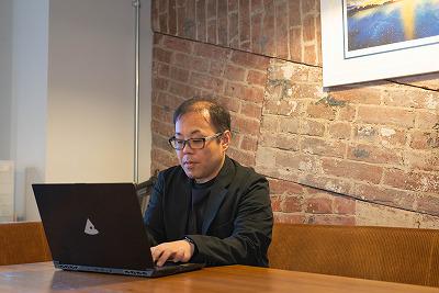 エンドユーザー目線で、データを基に施策を提案し、PDCAサイクルを回しながら、クライアントと一緒に事業成長を目指す。