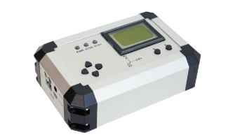 自社製品 データロガー『EMX2 plus』
車両テストにおいてエンジンの回転数やECU間の接続などを計測するための装置でメーカーが発売可否を判断するための重要な役割をもっています。
弊社製品は、欧州標準仕様対応や、簡便な装着、操作方法など付加価値の高い性能を誇ります。


