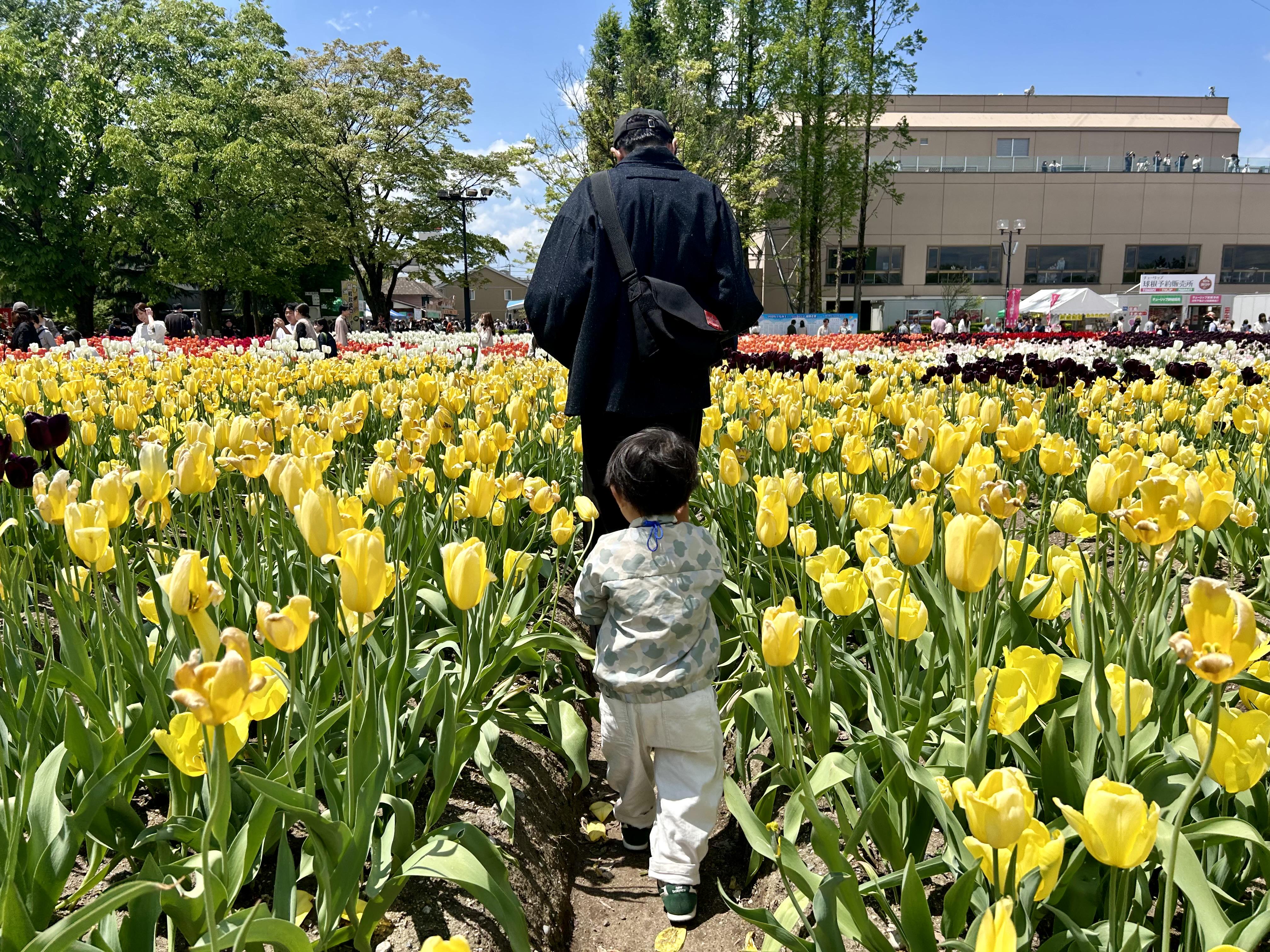 女性の産休・育休取得実績は100％。リーダー職の男性社員も育休取得実績もあり、男女問わず、家族を大切にしながら働くことのできる環境です。