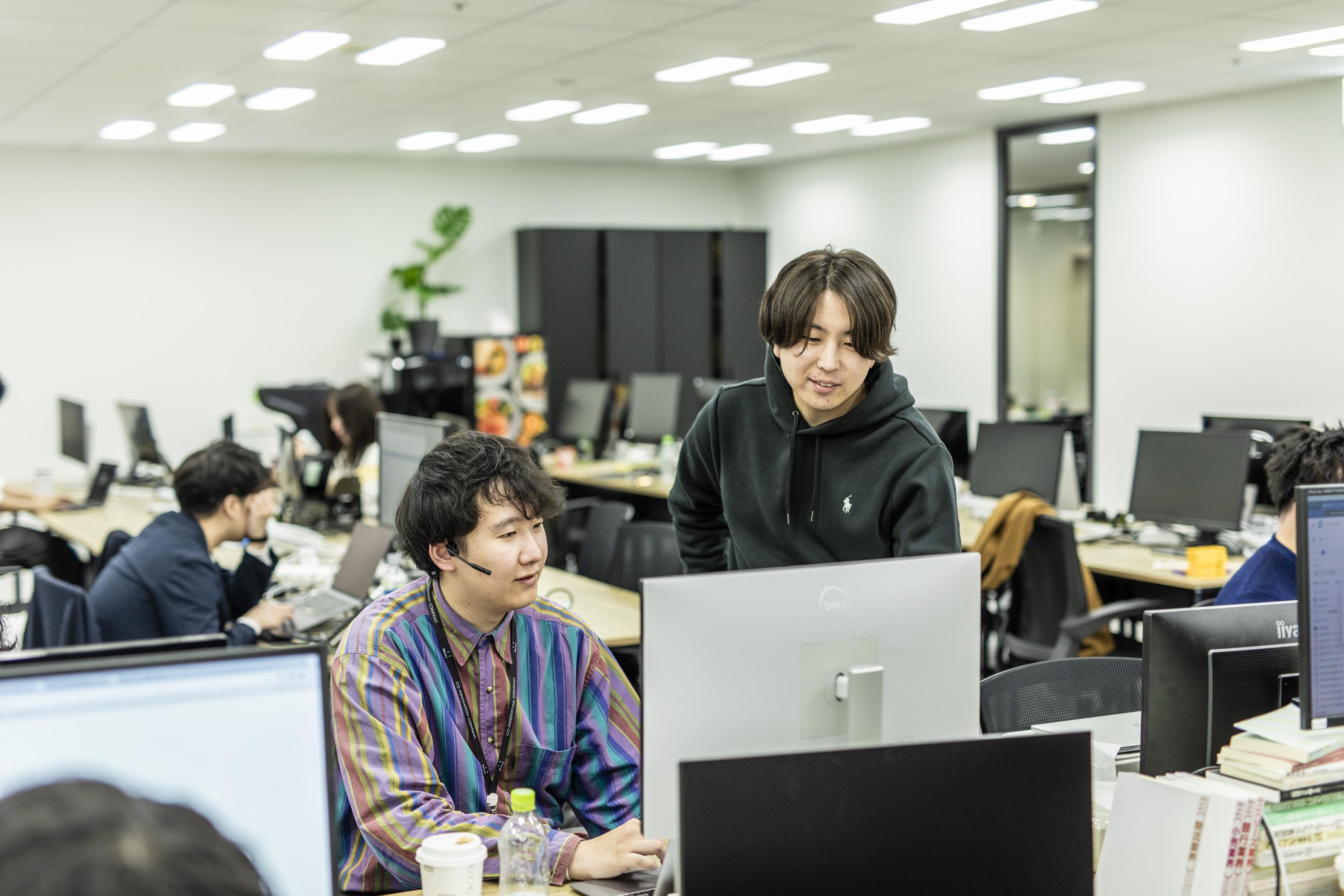 DeNAやリクルート、博報堂、サイバーエージェント、その他大手コンサルファーム出身者など、名だたる企業出身の精鋭メンバーが集まっている。