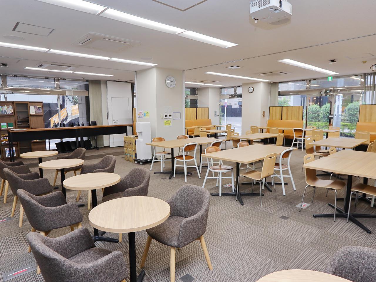 変化を前向きに捉え、挑戦を楽しめる人にこそ、ふさわしい職場である。