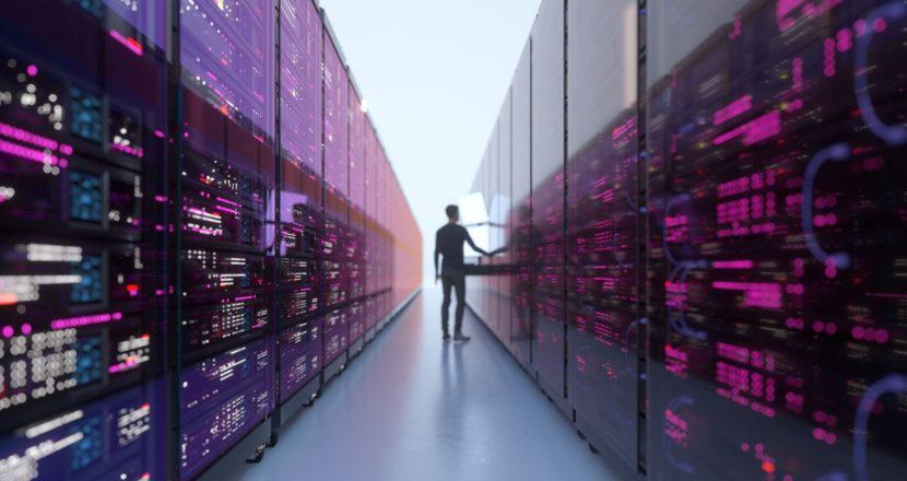 事業内容：基盤構築・運用保守