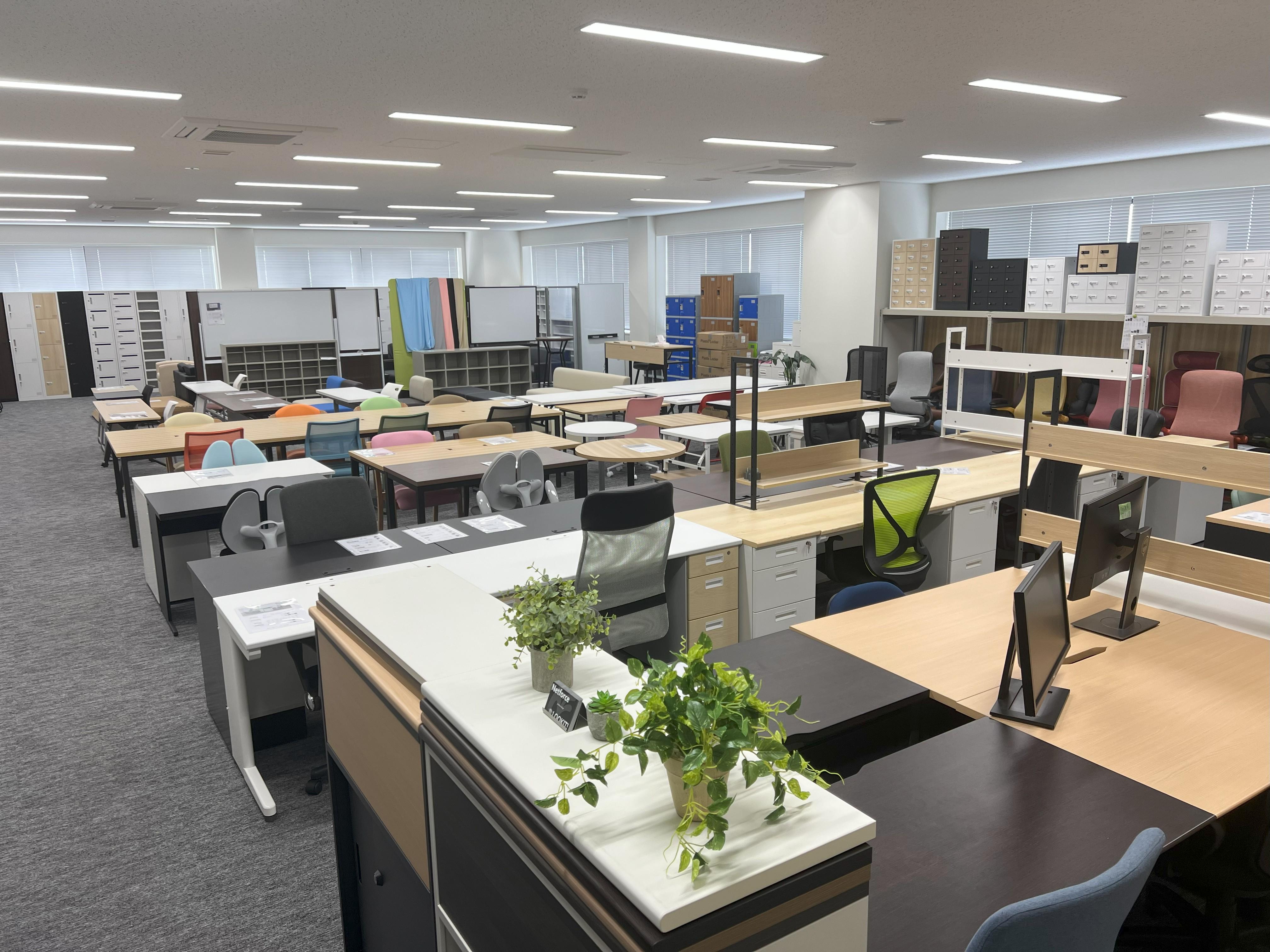 総商品点数は約5万点で「選べるワクワク感がある」と評判に。