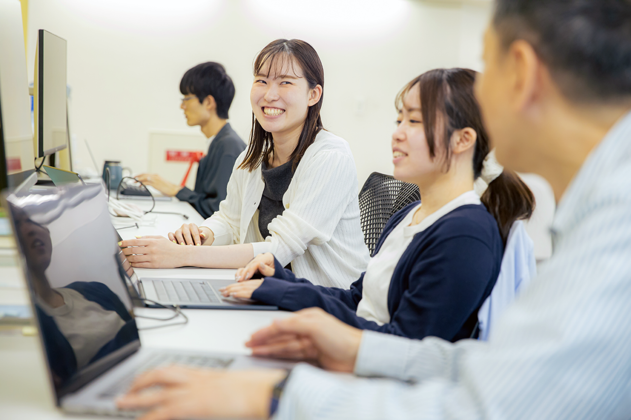 ダイレクト出版株式会社 求人画像1