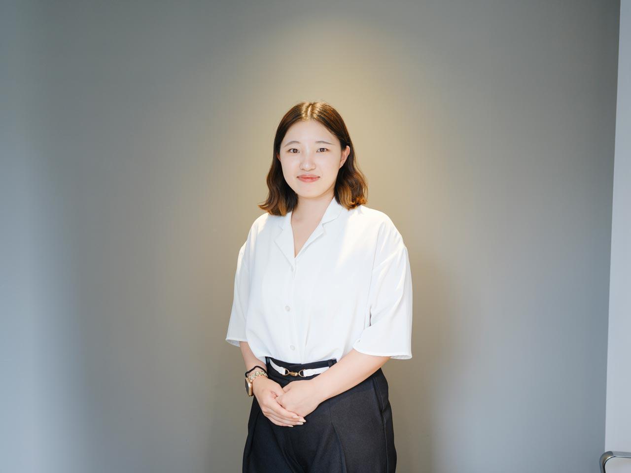 同社のビジネス形態はSESが65%、受託開発が35%。技術領域は、インフラが80%、アプリケーション開発が20%。代表的な実績、大手ITベンダー経由の2次請けによる国の年金システムの基盤開発プロジェクトである。