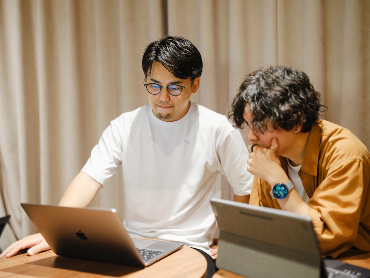 さらに、外部から丸ごと顧客のDXを担い、困り事の解決を支援する。