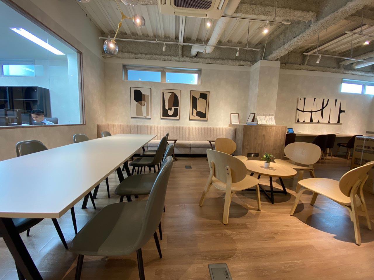 そんな同社が求める人材は、人材育成や組織運営にも関心を持つエンジニア経験者だ。