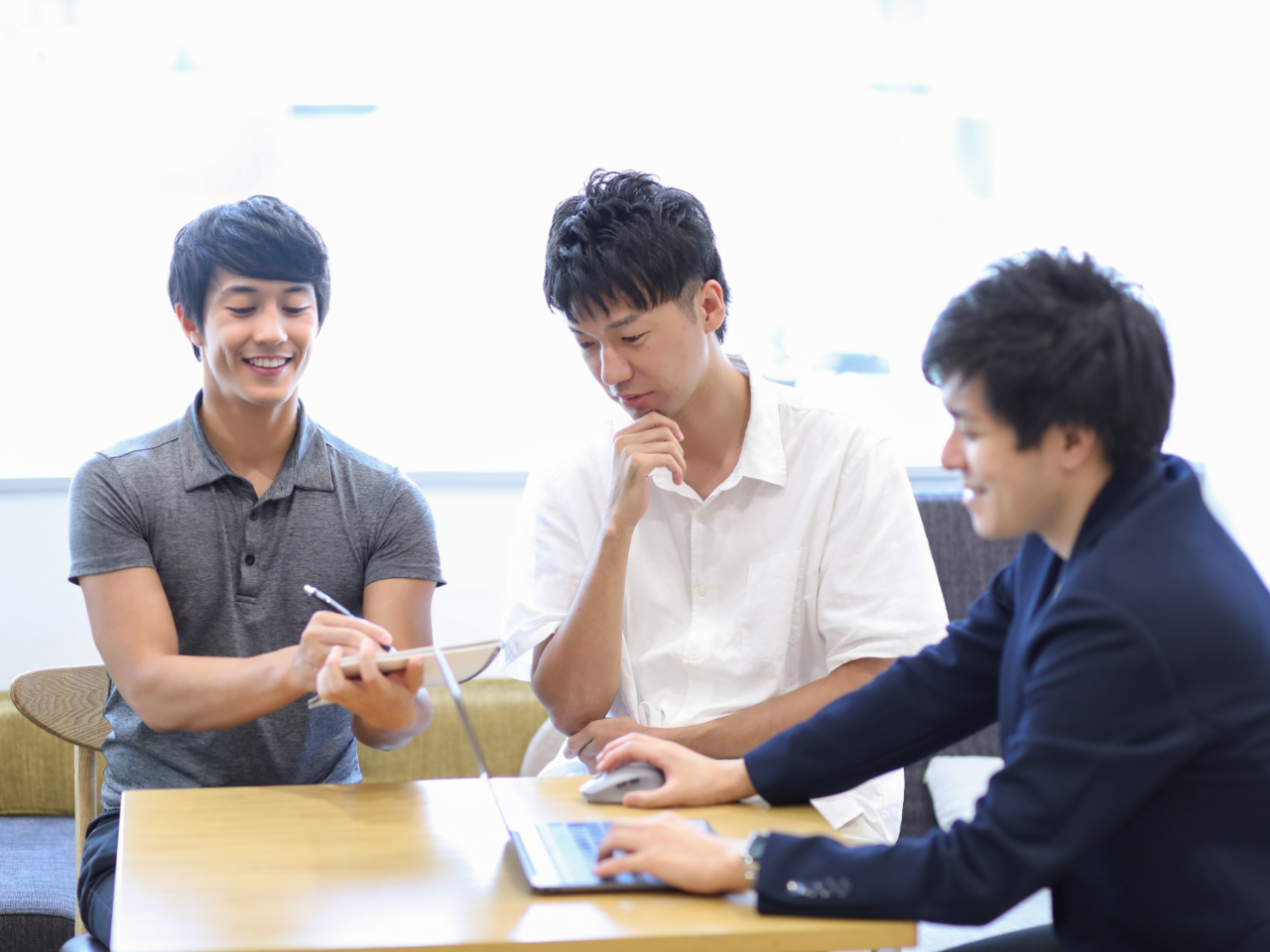 EC制作・集客・運営を一貫してサポート。ソフトウェア・システム開発、保守、運用、インフラ設計・構築など幅広く支援。