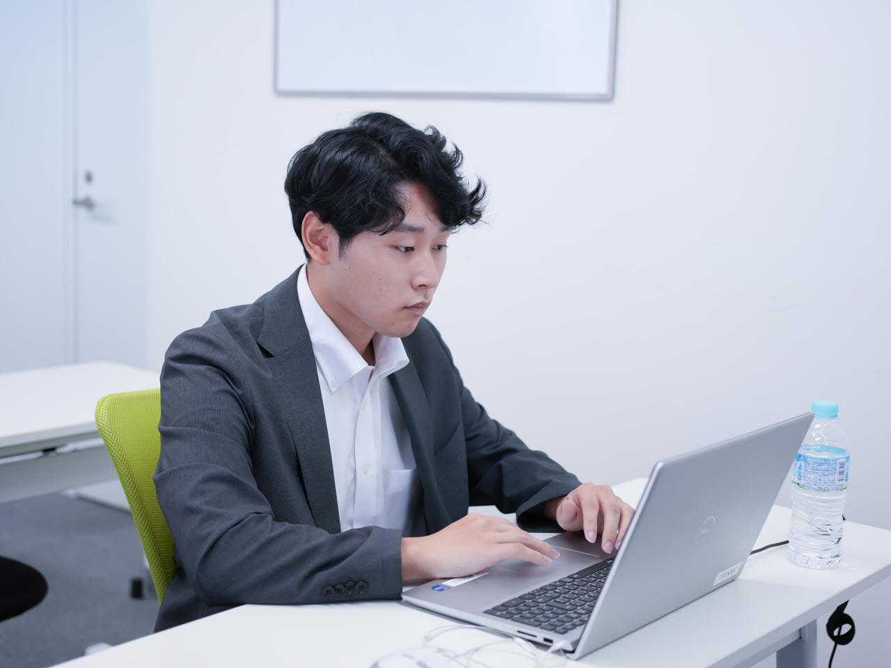 エンジニアファーストが同社の最大の特徴で、中途採用のメンバーが口をそろえて「今までで一番エンジニア思いの会社だ」と言うほど。