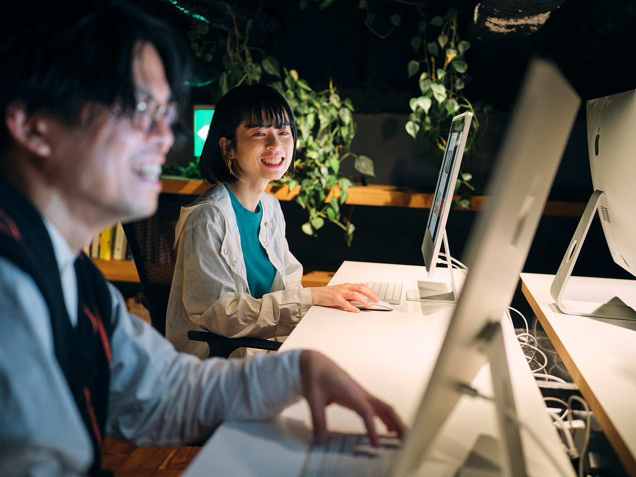 社歴や年齢はもちろん性別や国籍なども関係なく、定量的に設計されたフェアな人事評価制度で目に見える形でキャリアアップできます。