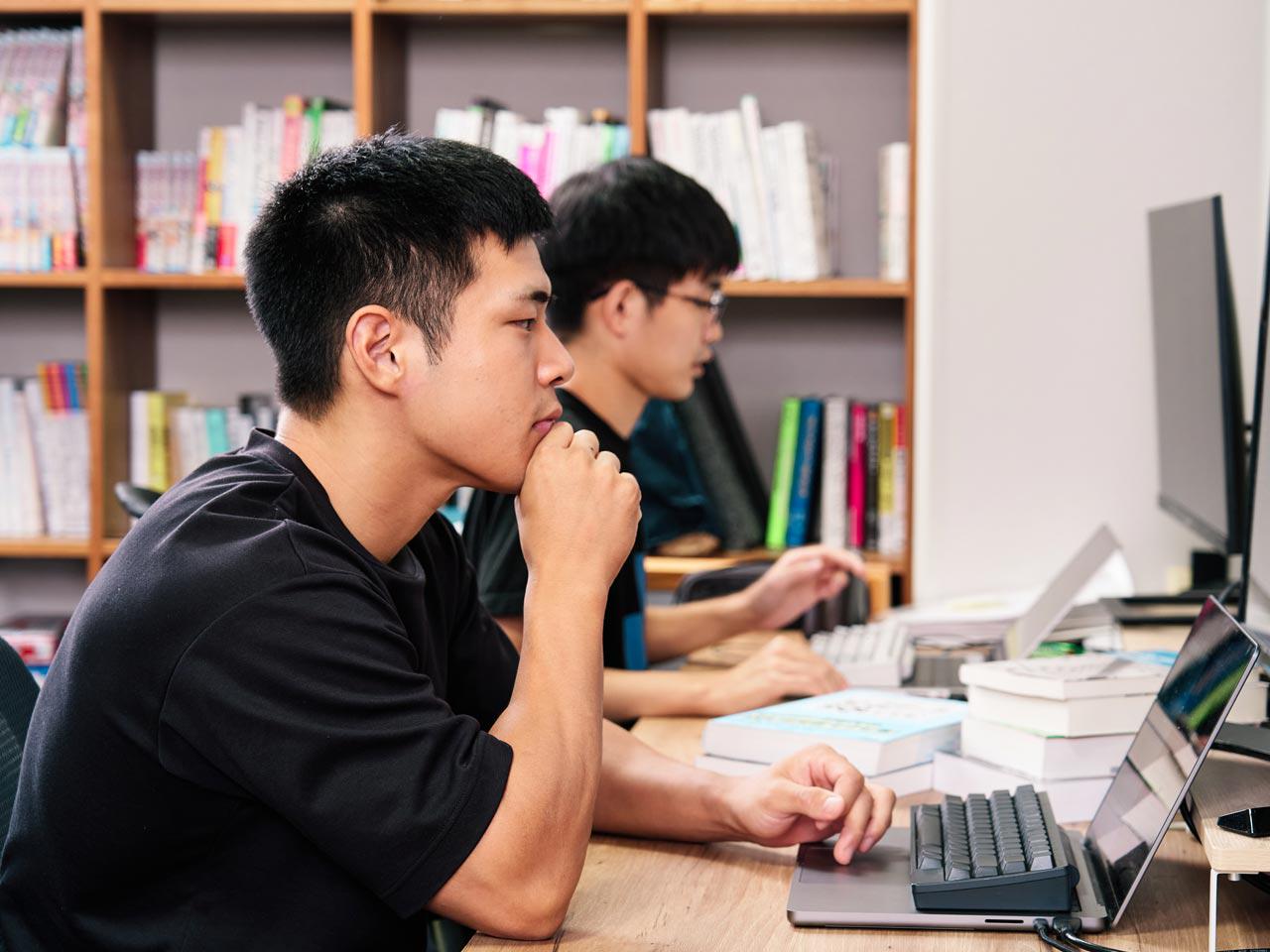 2040年に30事業という目標の実現に向け、現在も新しい事業部門や事業会社の設立に向けた計画が着々と進行中。