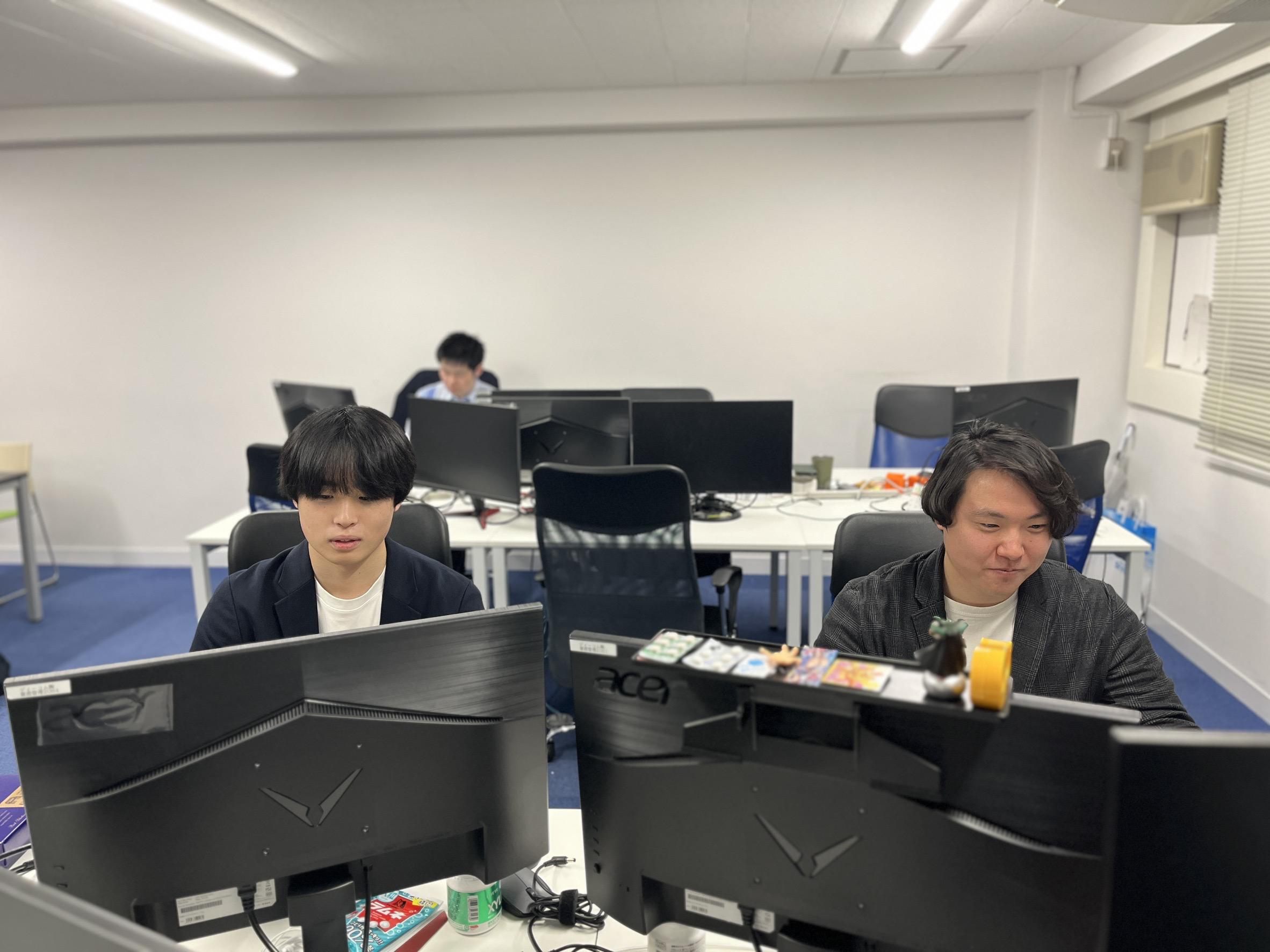 100名を超える規模になりながらも、経営と現場の距離は非常に近い。