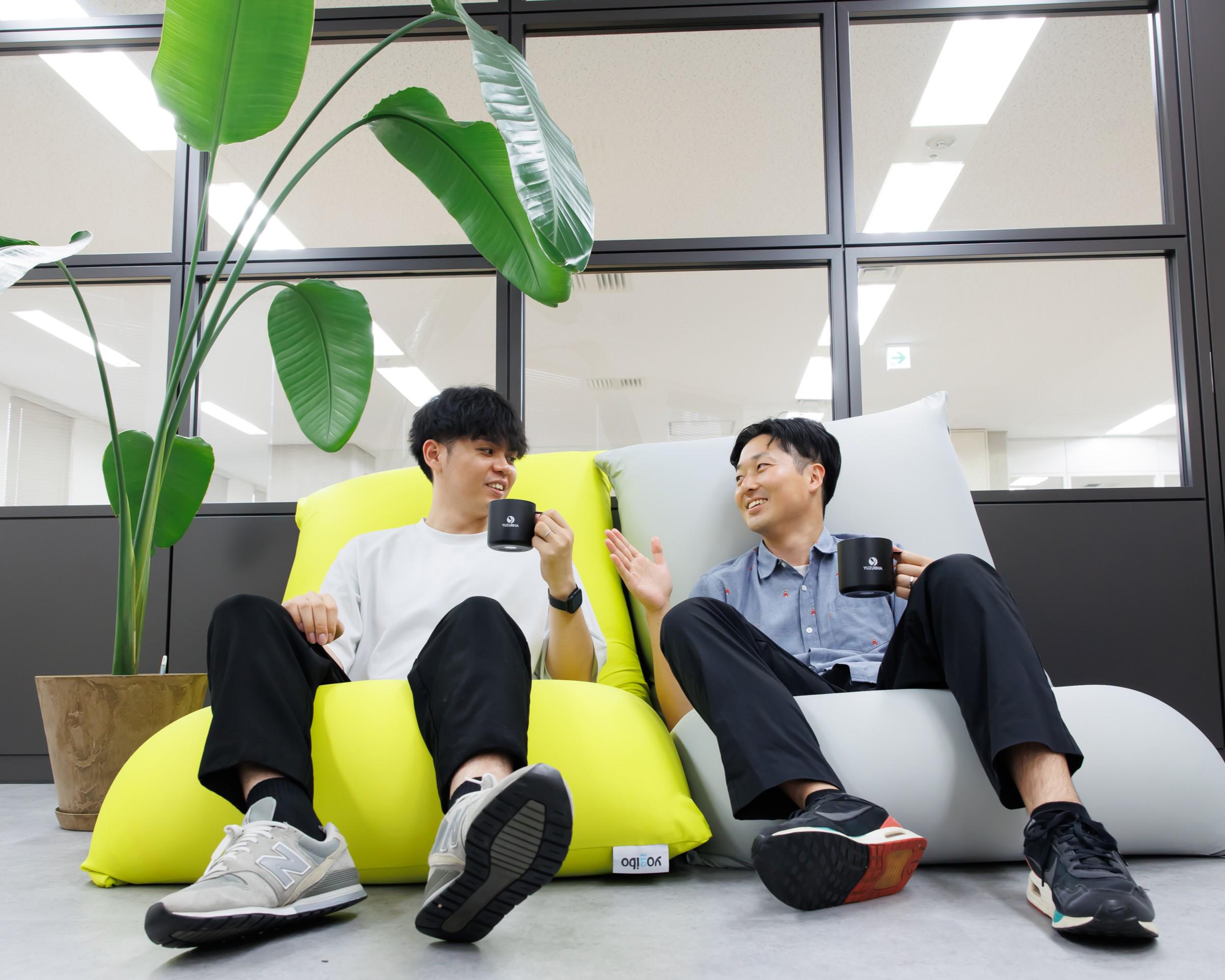 オフィスには広い休憩室も完備。リフレッシュしてから午後の仕事をスタートできます。