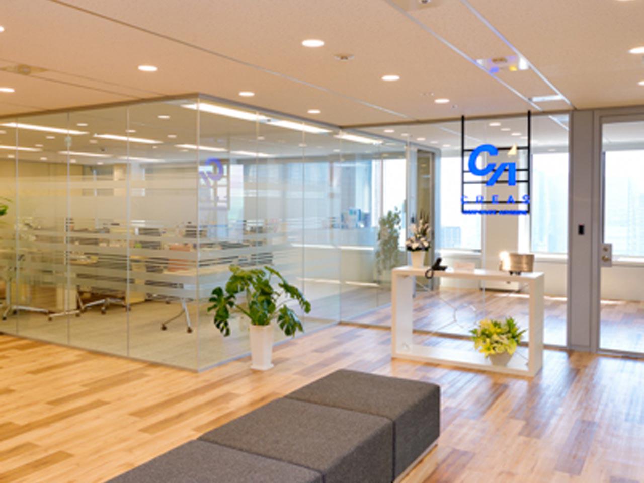 そんな同社が求める人材像は、成長を求める意思を持ち、たゆまぬ努力をし続けられる人材です。