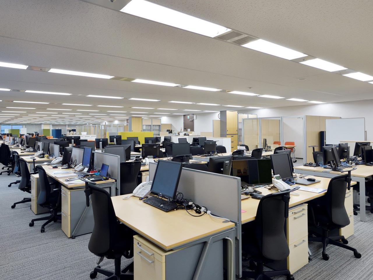 主な業務内容には、M&Aにおける会計・税務・法務・労務の財務調査、株価算定、PPA等があり、案件の多くは分野横断的かつ高度な専門性が求められる。