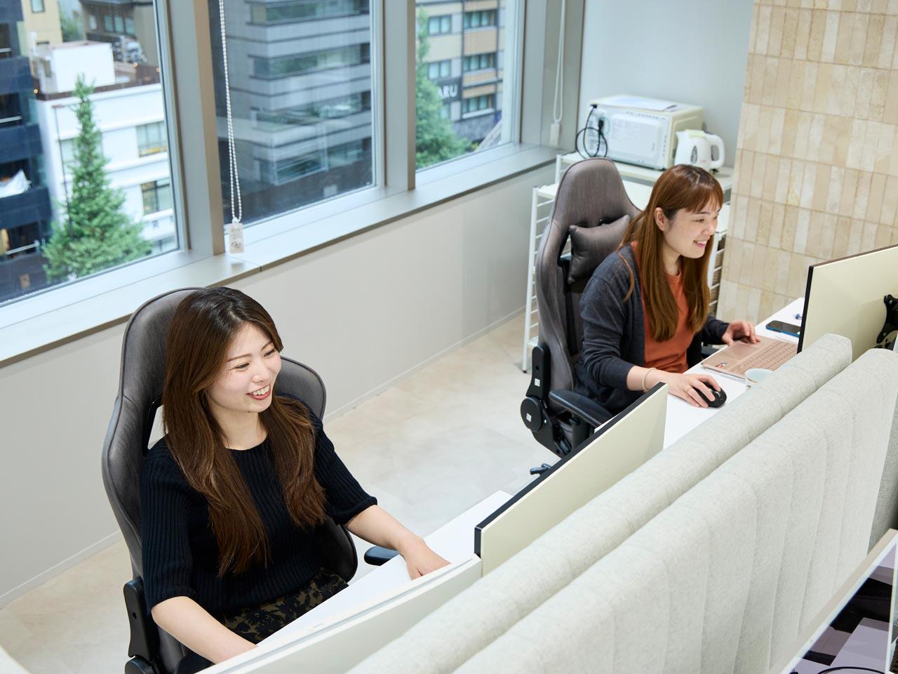 エンタープライズ企業や金融系のシンクタンクと直接契約を結び、最上流からクラウドリフト・セキュリティ策定、運用等を一貫して支援するエンジニアの採用を強化している。