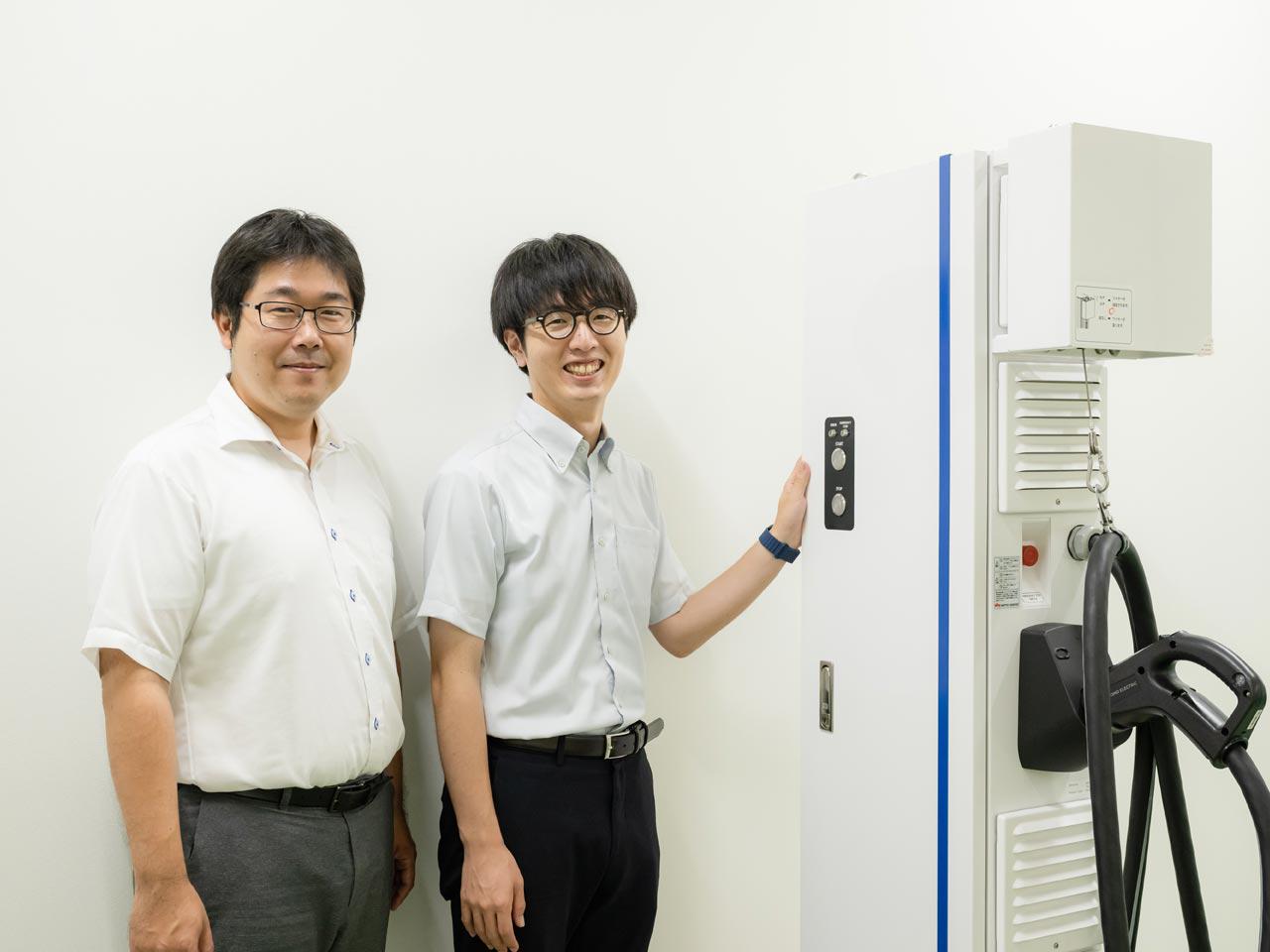 EV・PHEV用充電器では、現在、携帯等と連携できるEV充電設備を開発、製造。一元的に設置やメンテナンス等の様々なサービスも受けられる点も特徴だ。