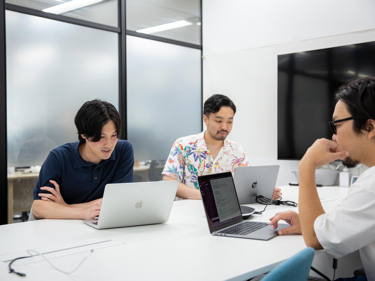 プロダクトで社会に価値を届けるやりがいを求める人材を歓迎している。