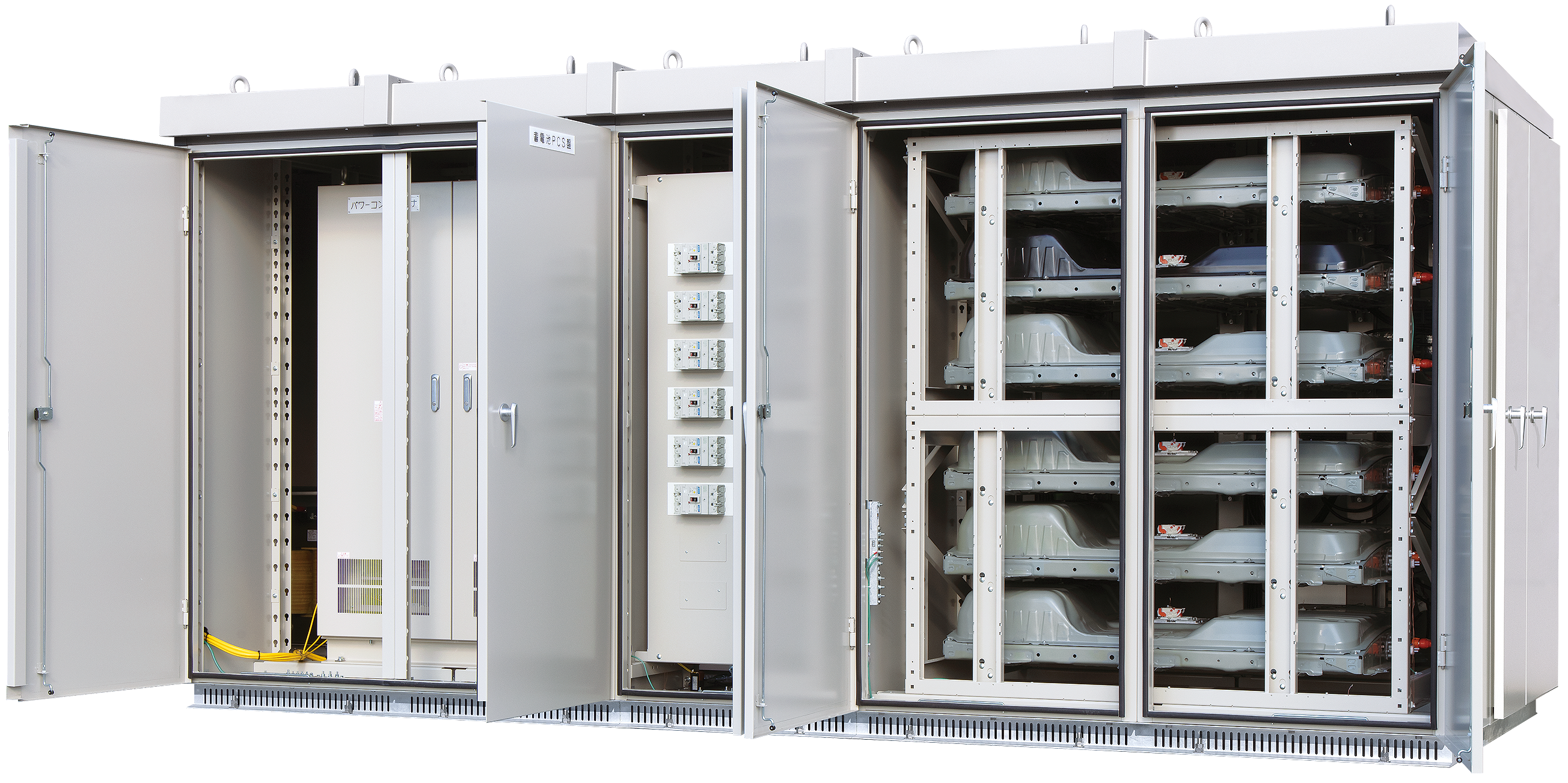 電力の自家消費において重要な役割を果たす蓄電池に、リユースバッテリーを活用した環境配慮型製品『サファLink-ONE-』も開発。配電盤やキャビネットの製造ノウハウをもとに新しい製品を生み出している。