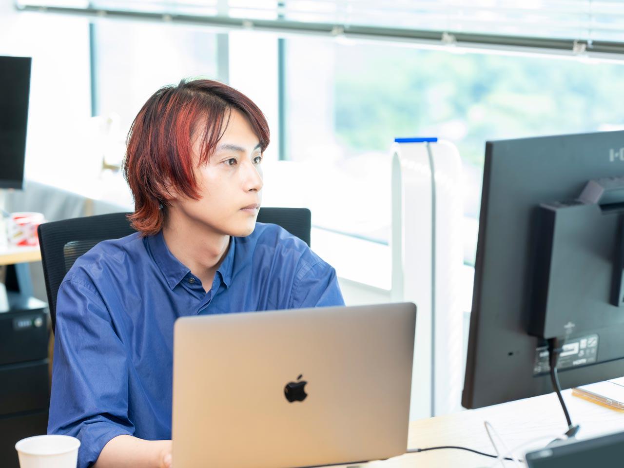 主力のライブコマースを包括的にコンサルティングする日本初のサービス『LIVURU』（ライブル）のほか、世界初のライブ分析・DM自動送信ツール『snsforce』、一流のプロによる広告クリエイティブ、DX人材育成リスキリングプログラム『Reskill App』、再生医療技術を応用したドクターズコスメブランド『iCell』も展開。