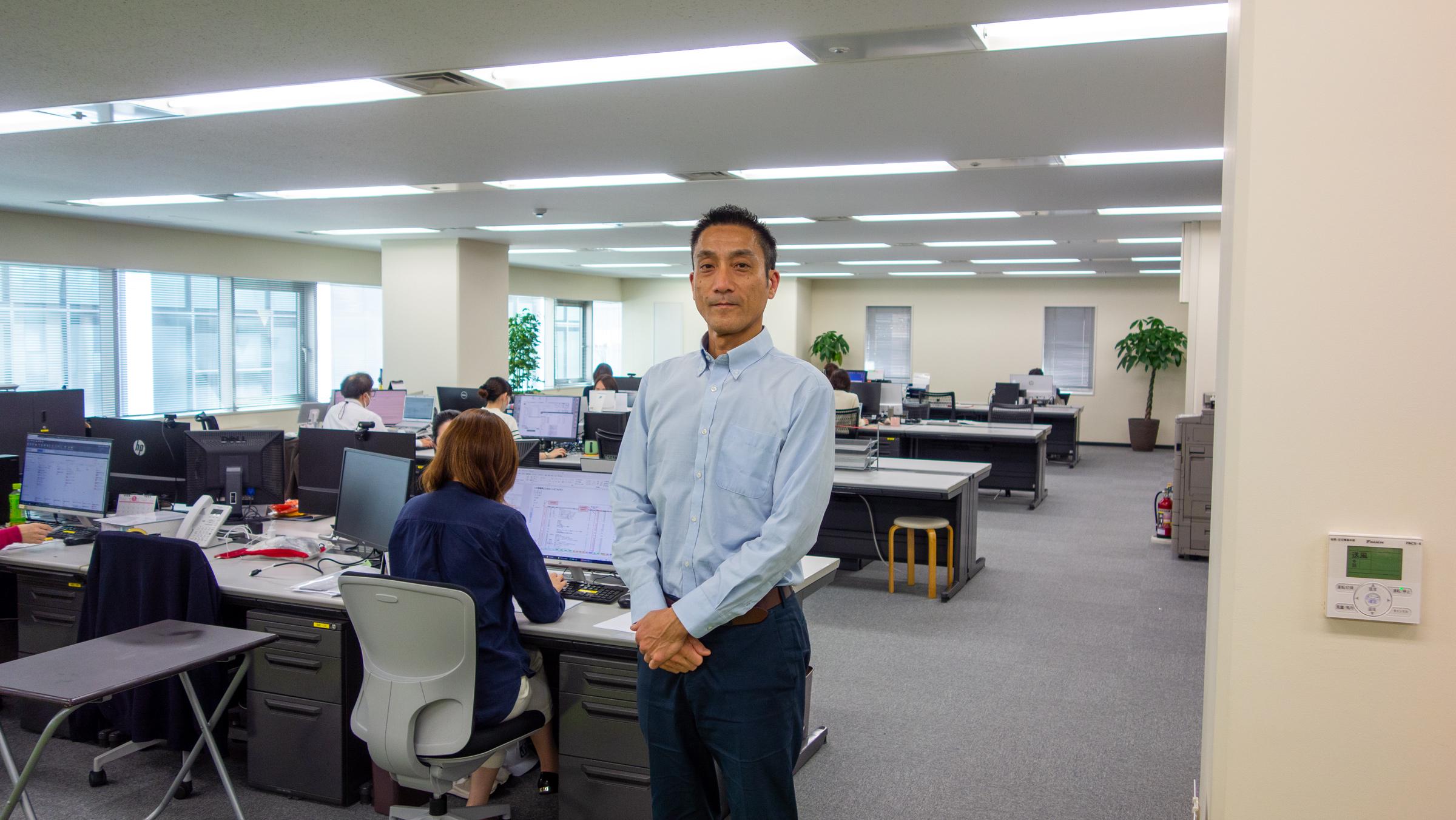 事業内容：リフォーム会社全体のシステム・インフラ・デバイスの運用および管理