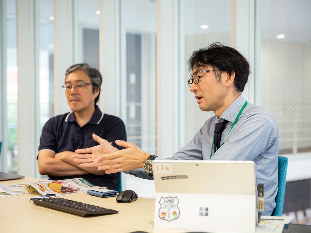 顧客層の年齢に偏りが生じたこともあり、メイン顧客層のシフトという経営課題を解決するため、『通販生活』とは別のWEBコミュニケーションを模索している。