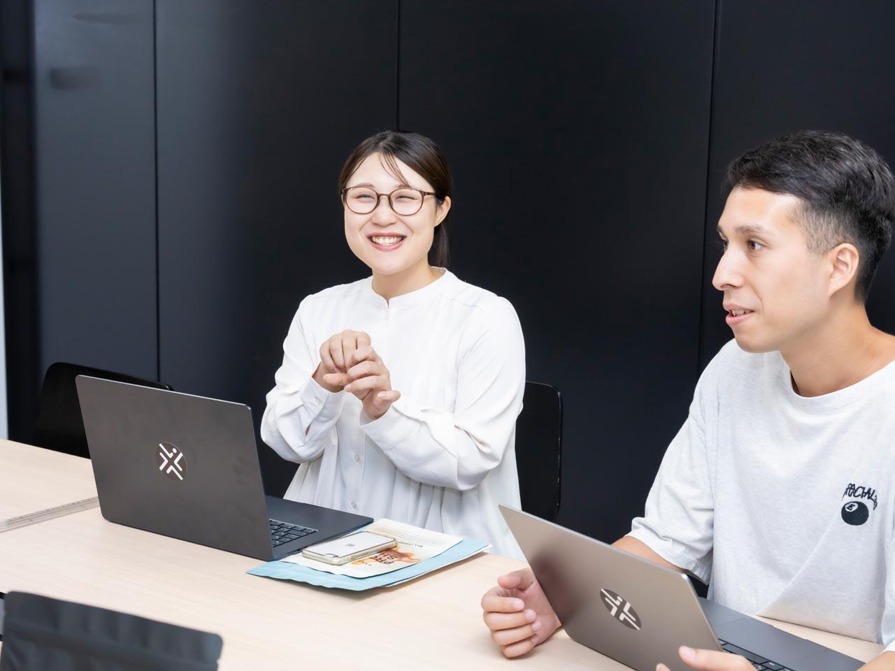 同社が求める人材像は、チーム運営や仕組みづくりも手掛けられるようなリーダー候補。コミュニケーション力や責任感の持ち主を期待している。