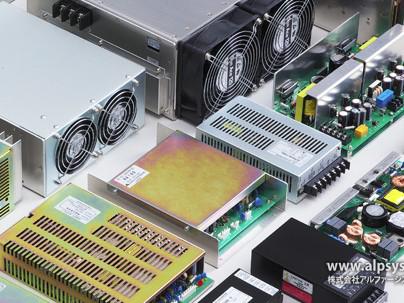 事業内容：産業機器向けの電源機器の設計・開発・製造および販売