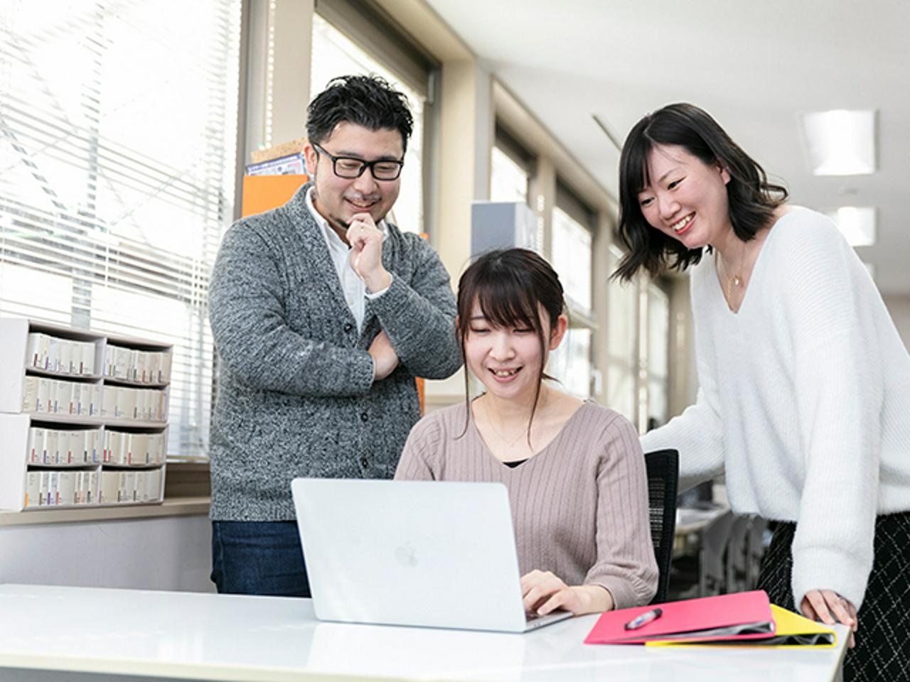 株式会社アイム | コピーライター | IT/Web業界の求人・中途採用情報に強い転職サイトGreen(グリーン)