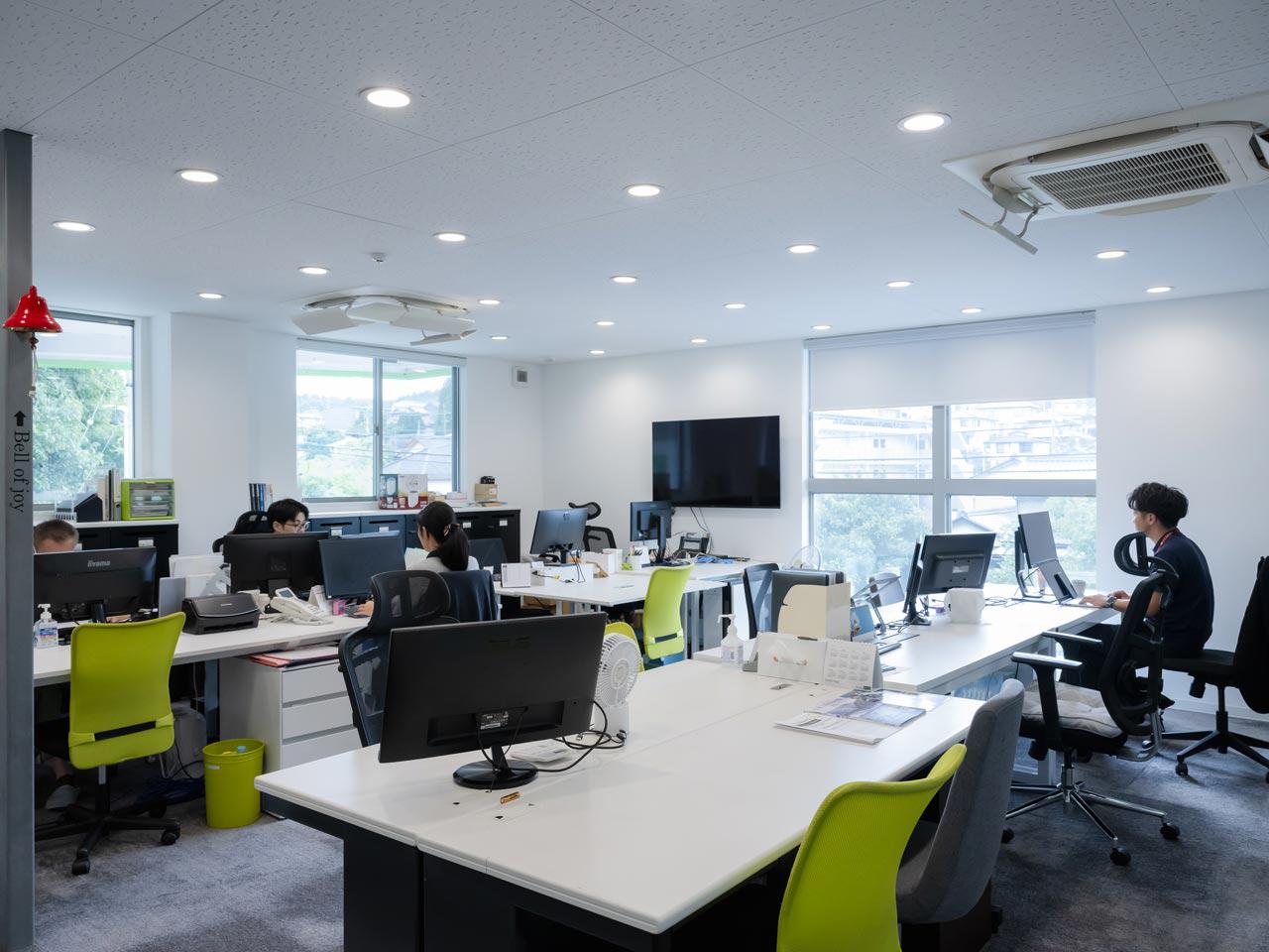 個性あふれる人材のアイデアと行動力が最大の武器だ。