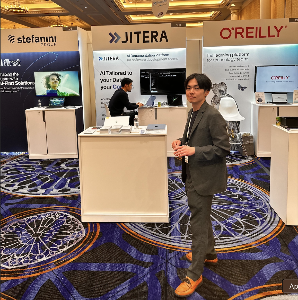 CEOの柳澤は、今年よりニューヨークへ拠点を移しました。自らアメリカでの営業活動に奔走中。