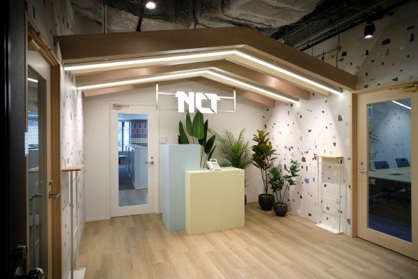 事業内容：サーバー設定、エラー修正、既存の設定変更など