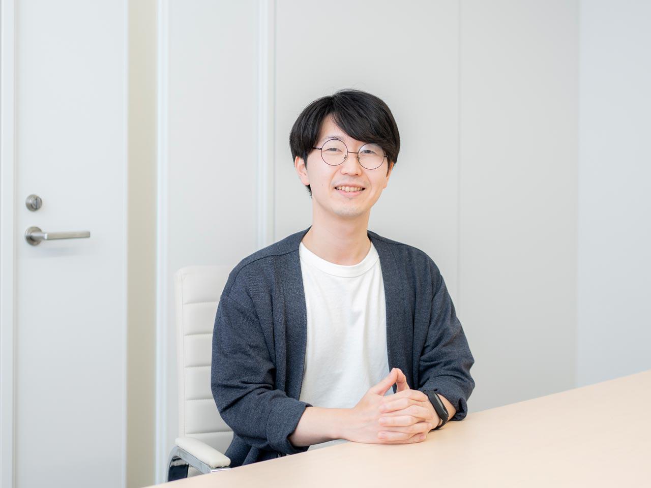 同社での働き方はリモートが中心で、大半のメンバーが在宅勤務をしている。メンバーはみんな自立した言動ができる人達ばかりなので、オンラインコミュニケーションが中心でも、スムーズに業務は進むという。