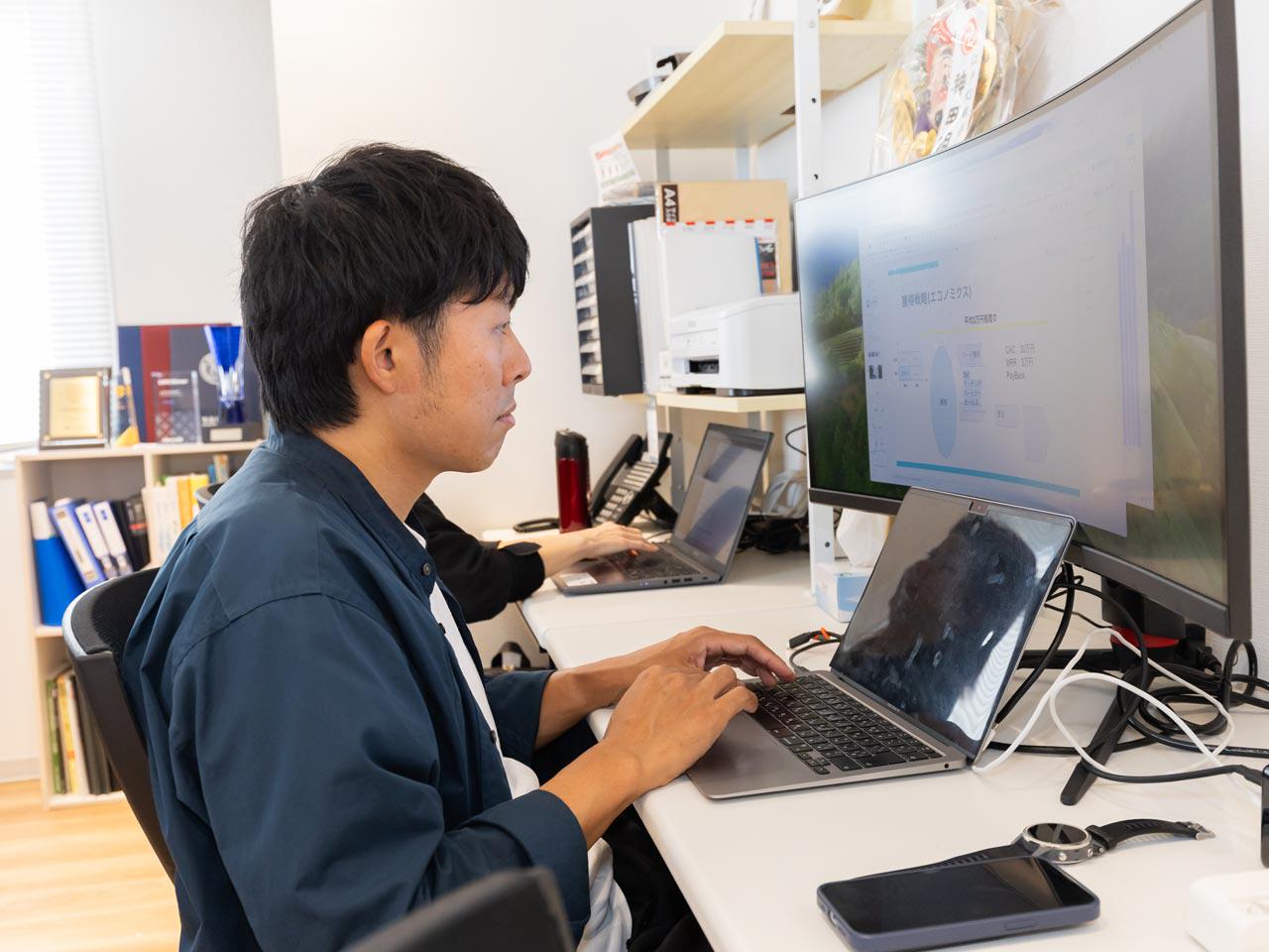 キャッシュレス決済サービスの経験豊富な創業者2人が、知見を生かして社会課題を解決しようと開発・創業。