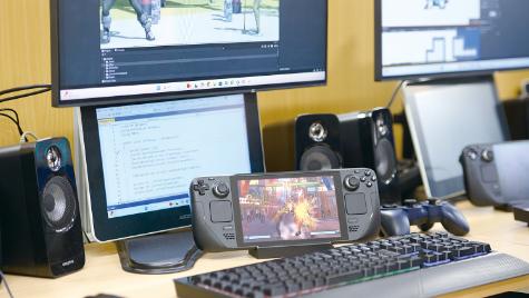 事業内容：日本電子専門学校のゲーム分野教育事業