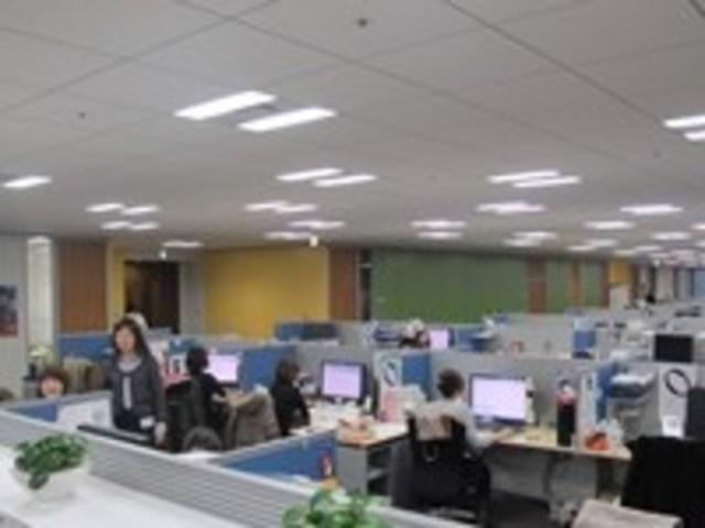 東京本社のオフィス風景