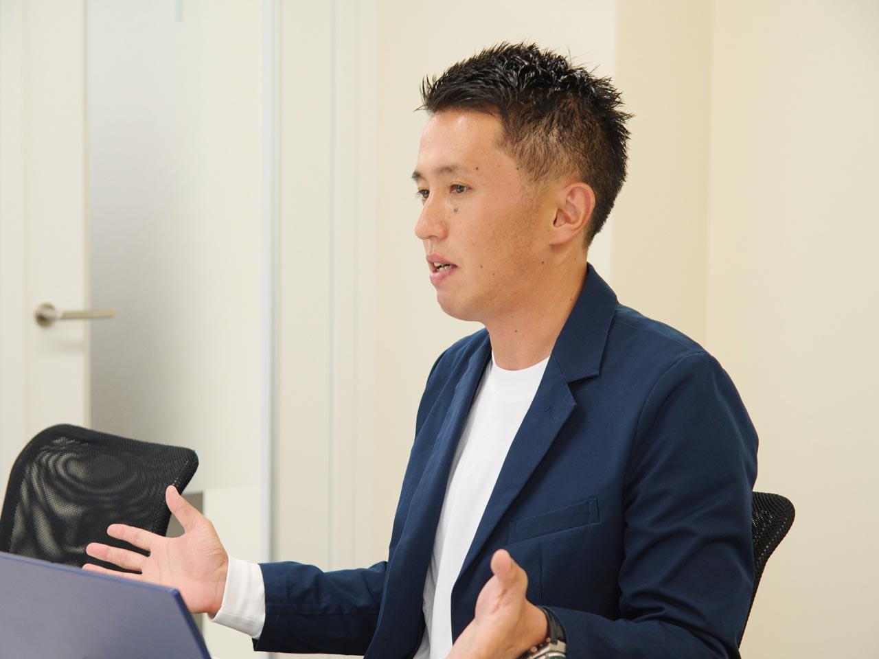 そんな同社が求める人材像は、同社の11項目の行動指針に共感し実践できる人だ。