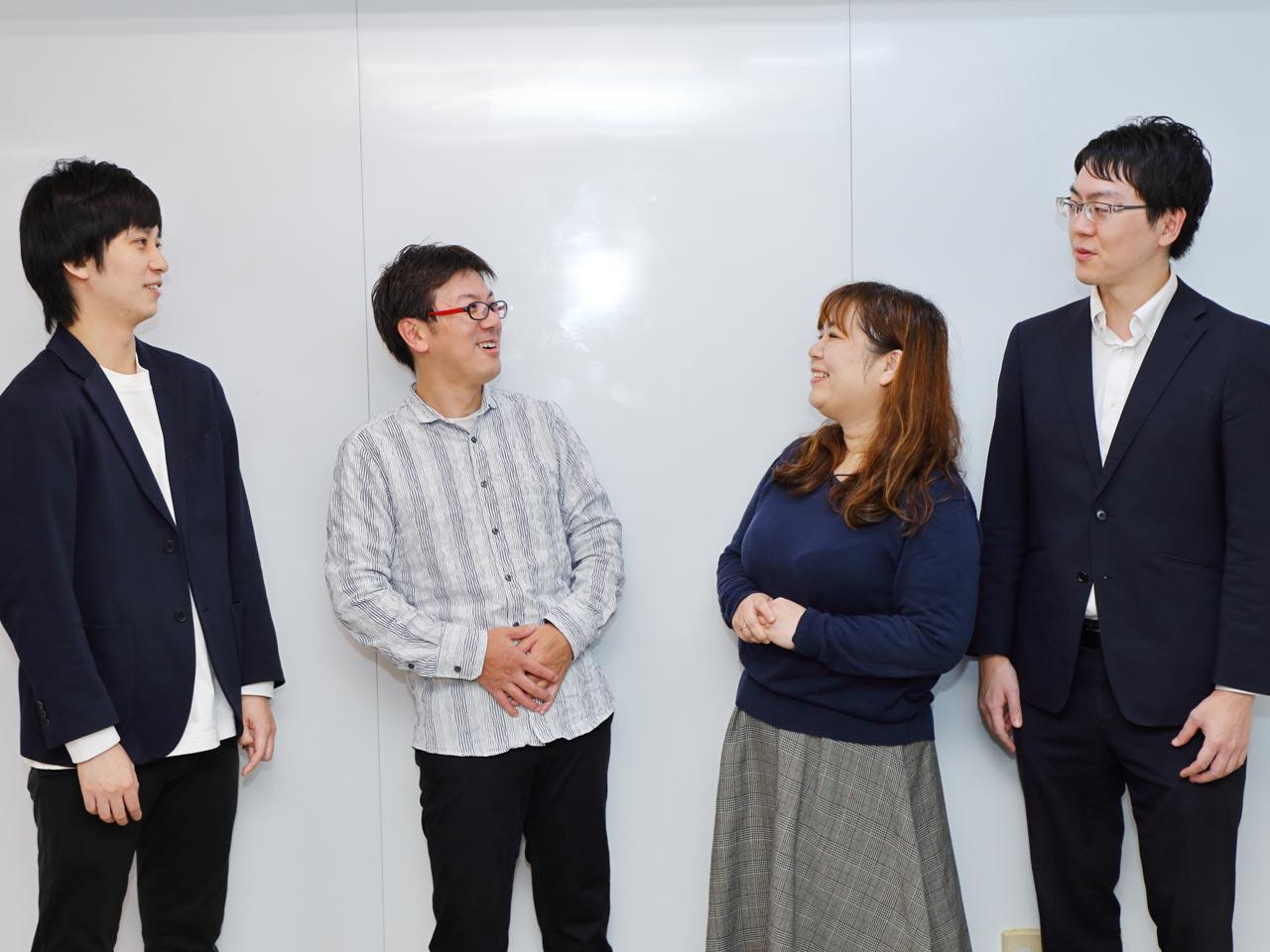 同社ではエンジニアの希望に応じた100%案件選択制を設ける等、キャリア形成を最大限支援。その結果、マネジメント領域への挑戦や年収アップを実現させている。