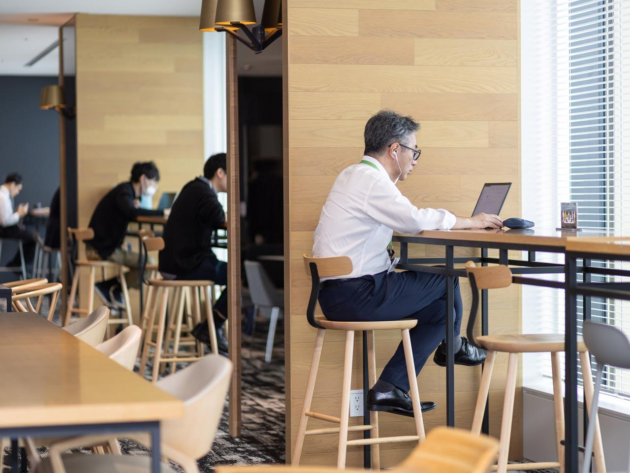 日本ディープラーニング協会認定の「G検定」「E資格」の講座をサービス提供しており、企業のAXに関する課題を幅広く解決する。