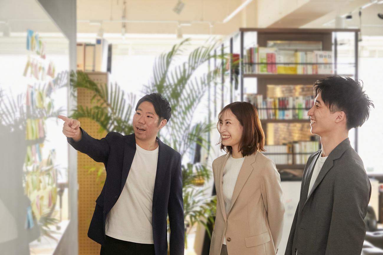 豊かさの創出のために、会社としては収益を拡大させる必要がある。そのコアとなる施策が、“エンジニアの笑顔”という付加価値だ。