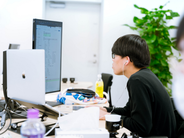 募集している求人：【SaaS事業】フィールドセールス／FanGrowth（ファングロース）