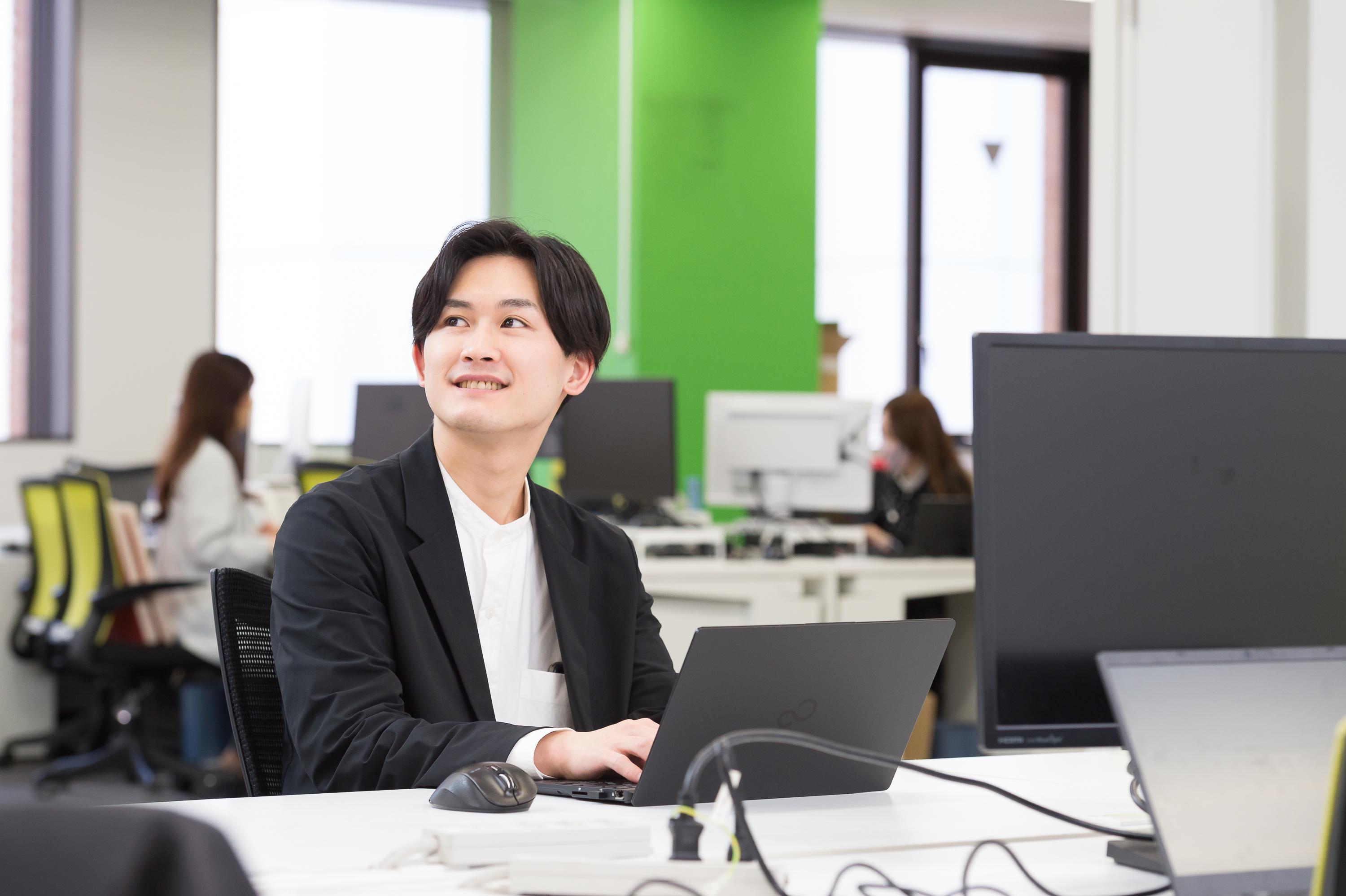 資格手当制度や、e-ラーニング制度、リファラル制度など、社員思いの手厚い制度も同社の魅力だろう。