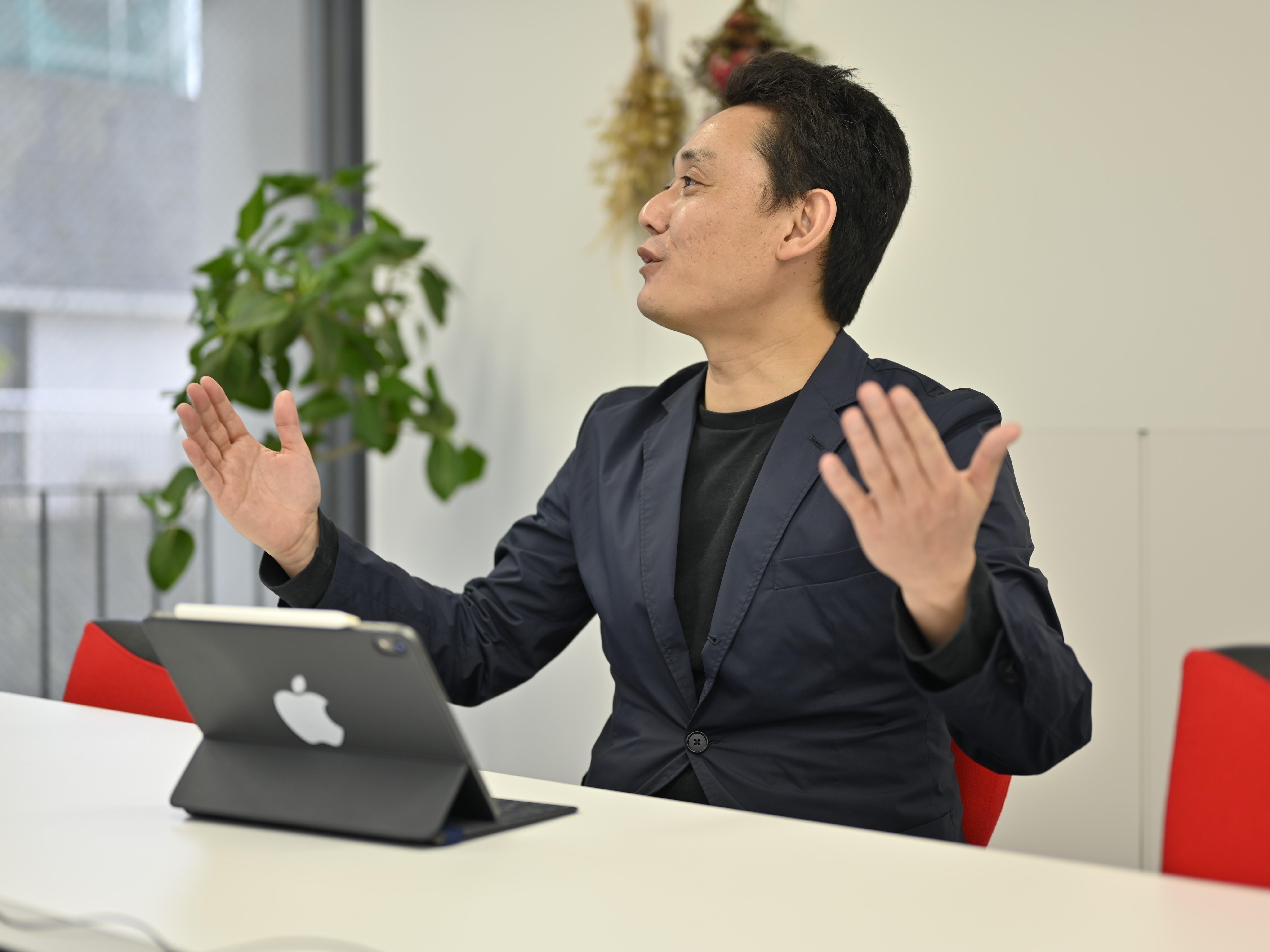 ユーザーの多い大規模なサイトながら、少数精鋭でサイト制作・運営しており、大きな裁量を持って自ら施策を考え実行していくスタンス。