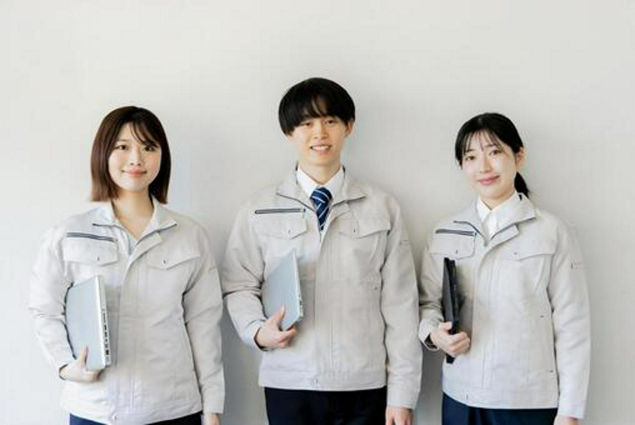 株式会社データフォーシーズ 求人画像1